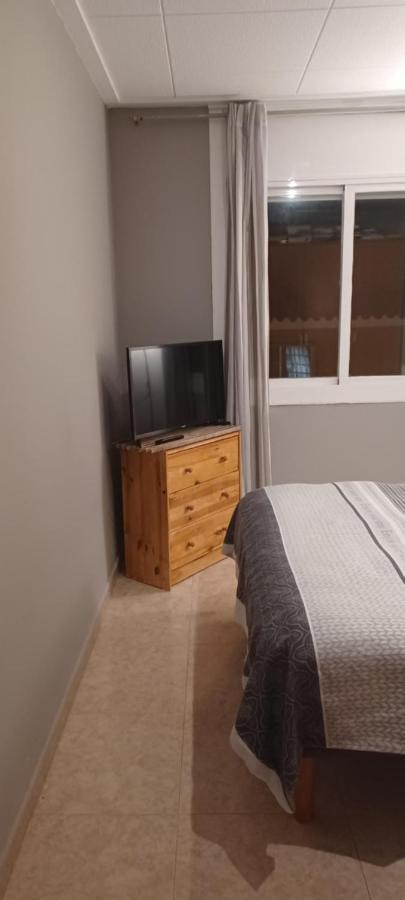 Apartamento Entero De Tres Habitaciones, Cerca De La Playa! Acogedor, Luminoso Y Tranquilo Malgrat de Mar Εξωτερικό φωτογραφία
