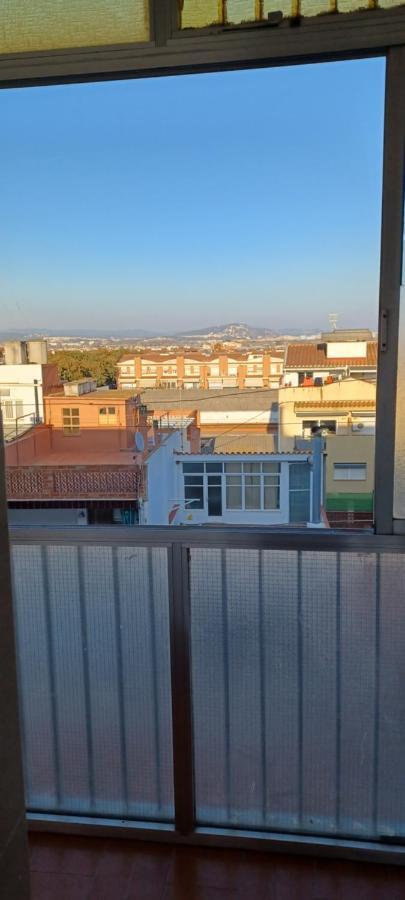Apartamento Entero De Tres Habitaciones, Cerca De La Playa! Acogedor, Luminoso Y Tranquilo Malgrat de Mar Εξωτερικό φωτογραφία